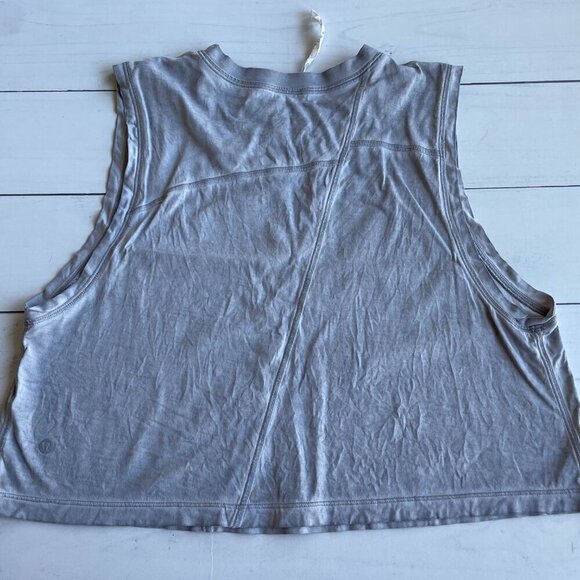 *Has Stain* Lululemon Broken Beats Tank, Grey - Size Large - Picture 6 of 9